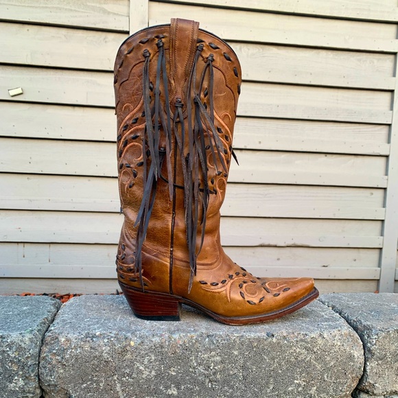 Corral women’s boots. Size 7.5, quality leather, and fringe. - Picture 1 of 5
